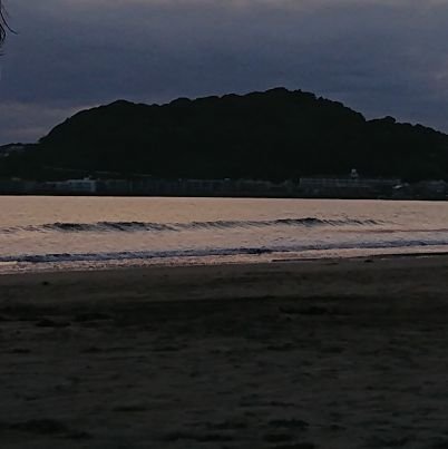 HRez9p6Hra1zGzj's profile picture. 