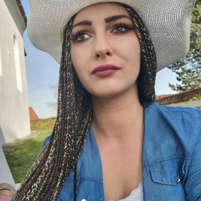 Crypto / Trading / Cryptopunk / Gym / Dancehall / Books / Languages / Psychology