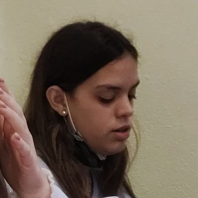 sariis___'s profile picture. 