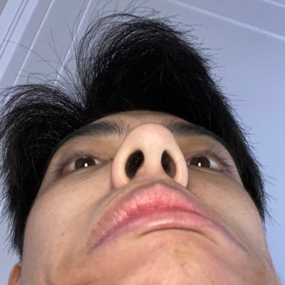 bị bệnh cô đơn