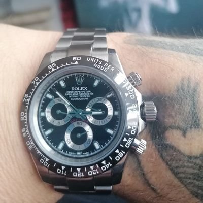 stuartbarlow78's profile picture. Looking for fun and flirt maybe more with women message anytime