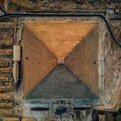 BizzareGeometry's profile picture. 