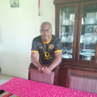 Educator,Amakhosi,Los Blancos and Man U fan,https://t.co/vzD6R0iuUQ dms from bitcoin traders please.