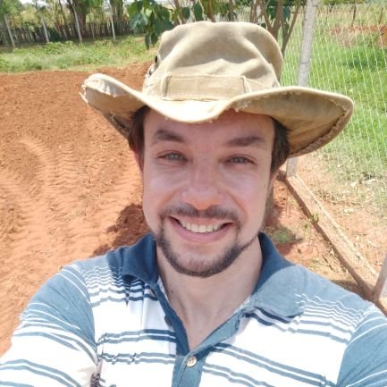 Viver e não ter a vergonha de ser feliz!!!