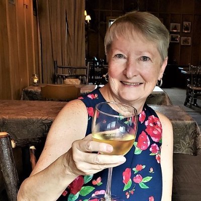 Travel writer & photographer; loves food, wine, off-the-beaten-path places, nature & wildlife photography!  Muck Rack Profile: 
 https://t.co/eDHxKpGTg5