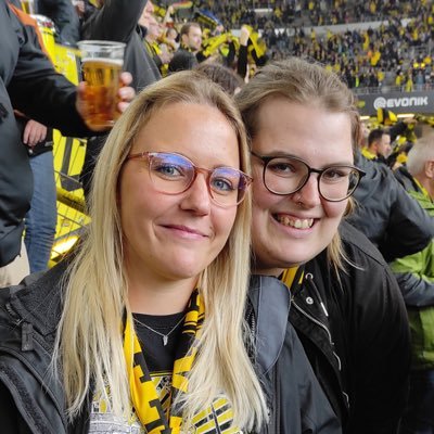 Und was auch immer geschieht, wir lieben dich sowieso bis in die Ewigkeit. | Borussia Dortmund. | Der @Archiemedes1904 gehört zu mir! ❤️