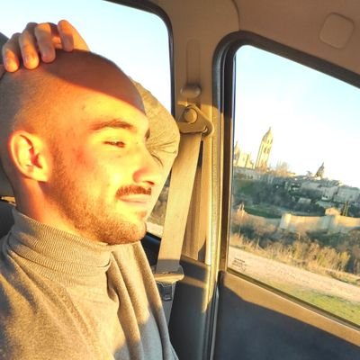 gonzalonavero99's profile picture. Segovia
29/04/99
QUE LA MUERTE TIEMBLE AL RECIBIRNOS! ☠