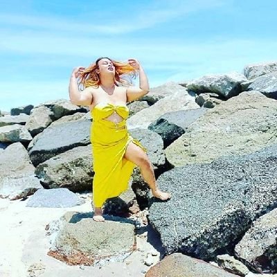 WalcLG04ciqAnsY's profile picture. ชอบทอม ผู้ชายก็ดี ถ้าจิดใจดี
 อยากจิงจังกับใครสักคน
ชอบก็@ไลนมา
 aeea1995