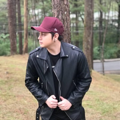 IamSkyC's profile picture. GOD. COUNTRY. HONOR.