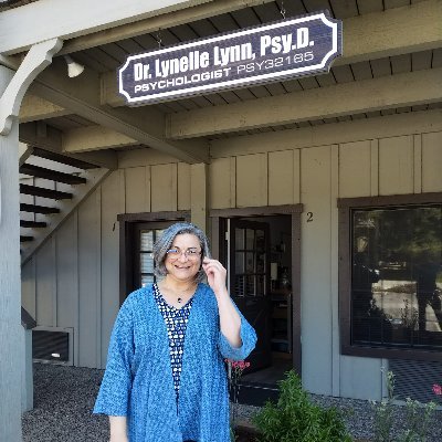 Dr. Lynn, a licensed Clinical Psychologist, works with individuals/couples in a genuine, supportive atmosphere. MCR, BCBS, Cigna, Optum United Health Care