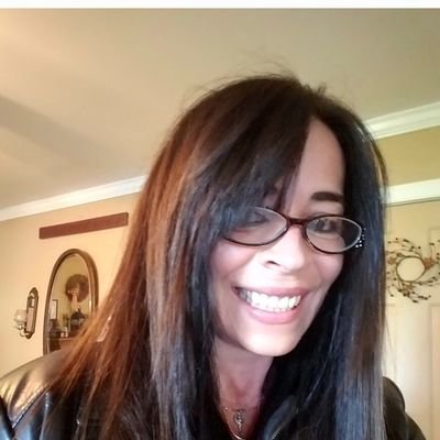 🇺🇸 MAGA
Married, Mom of 4, Gigi of 4,
Love my family!