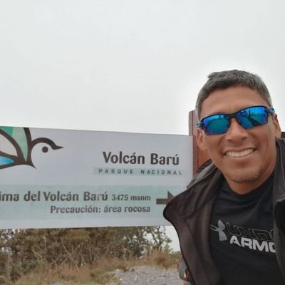 Ultramaratonista,Educador Físico, IRONMAN, Coach FIVB level III, Guardavida 25 años