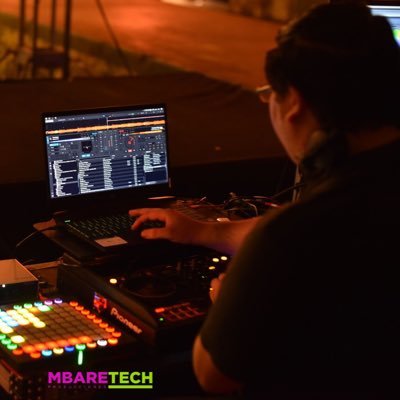 Dj Resident @taj_asuncion Music Teacher @mbaretechmusic