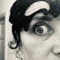Róisín Loughrey (@roisinloughrey) Twitter profile photo