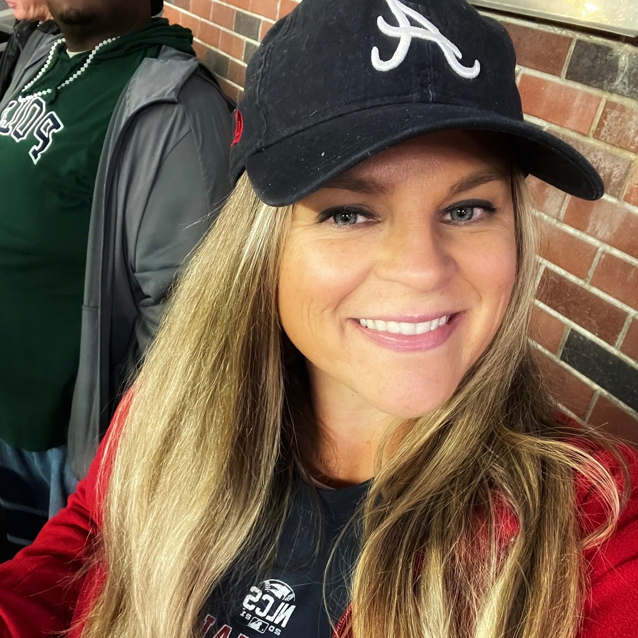 Doodle mama. 🐾 Dawgs/Braves fan. You’ll probably find me at a racetrack, 🏁. Opinions are my own.