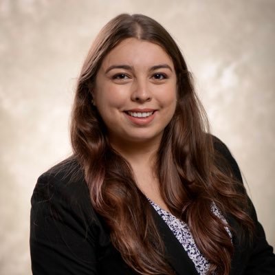 Associate at Exponent | ChBE PhD @SingLabUIUC 🧡 | @UFLCHE ‘18🐊 | 🇨🇴 ➡️🇵🇷 ➡️🇺🇸 She/Her/Ella 🏳️🌈 Ally ✊🏿BLM 🐕 Pomsky Mom