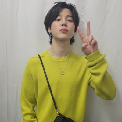 NguyenPhuong45's profile picture. Nguyên Phương 💜🤙 A.R.M.Y LOVE BTS