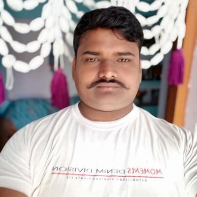 Devendr50076597's profile picture. Devendra kumar I'm from. sehal hapur (UP)  I am serviceingnear