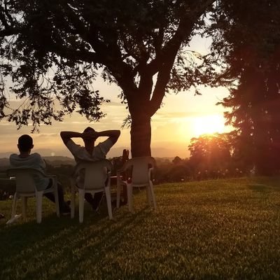 Santimosquera06's profile picture. buena vibra 👊🍃