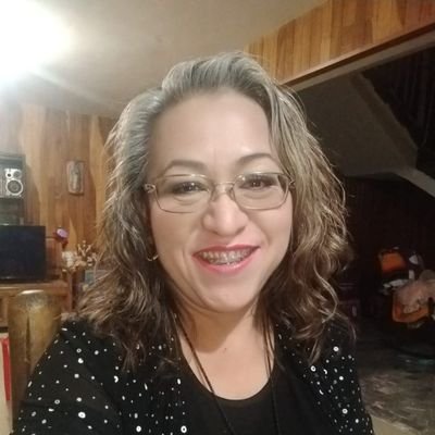 lucyflores06071's profile picture. 