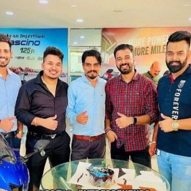 YUVRAJBDT23's profile picture. 👩👨‍💼Im business consulted..  To Heping people And Learn.. how to start Work from.. BDT-23 digital Group!! All Of the State business Tie upses..⬇️ link in