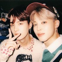 f i t r i a (@geniusloovely) 's Twitter Profile Photo f i t r i a (@geniusloovely) 's Twitter Profile Photo
