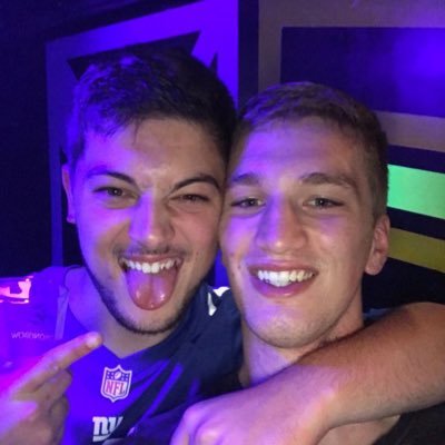 lukeybatch's profile picture. ♡HSD ○● G & E🌍💕💙 ♡●○. MSc/BSc 🤓🔬📚○● ⚽ #MUFC ○●