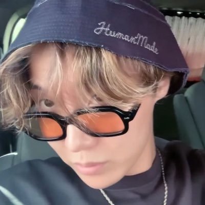 bizzleree's profile picture. MOVED TO @izxrem