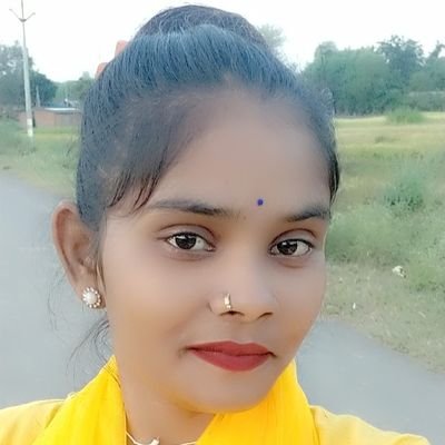 YouTube me  Meena Kumari Verma se aur Instagram Me YouTube Meena Kumari Verma se Mujhe follow Karen aur  subscribe  Karen please friend Meri help kariye