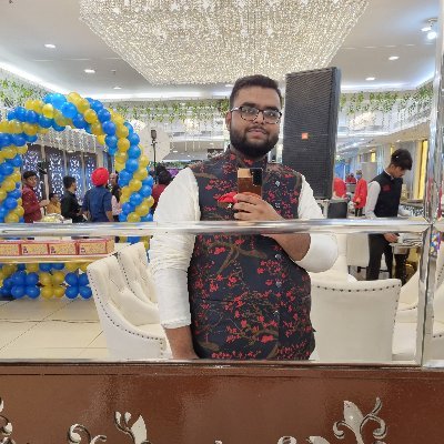 TheaayushGarg2's profile picture. Indian