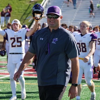 Sixth grade teacher in Bellevue Public Schools | Football and Westling Coach at Bellevue West | God said it, I believed it, that settled it