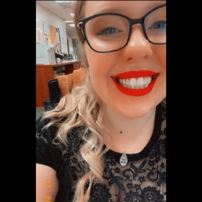 HannahHrm1289's profile picture. im tired