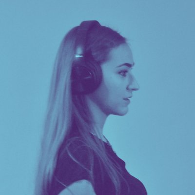 👩💻 Full Stack Designer |🦿 UX/UI | 💻 Front end developer | 👉 #womenintech