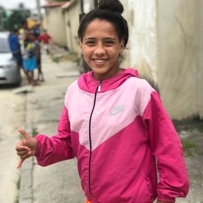 Tudo posso naquele que .e fortalece ou seja tenho medo de nd ⚽❤️
jogadora do @soudaminhas