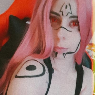 Twitch Affiliate | Cosplay 📷♥ Hair color | Jrock🎵 | Games 🎮| Anime & Manga |  Streamer. | ARG
discord: https://t.co/uoeRSPPNd8