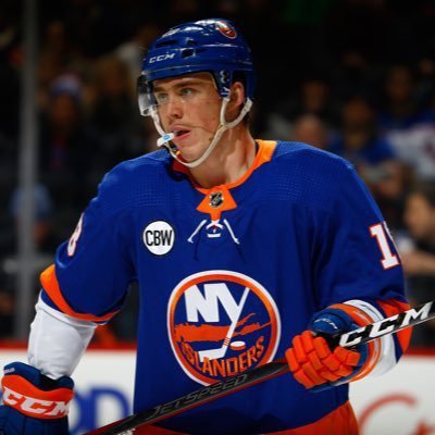 official fan page of #18 New- York islanders IG: titobeauvi19