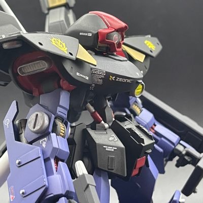 ガンダムシリーズが好きで、下手なりにガンプラ作ったり🤔下手なりにガンダムのゲーム（オバブ）🤔色々あってガンプラ作成は…😓家ではAPEX