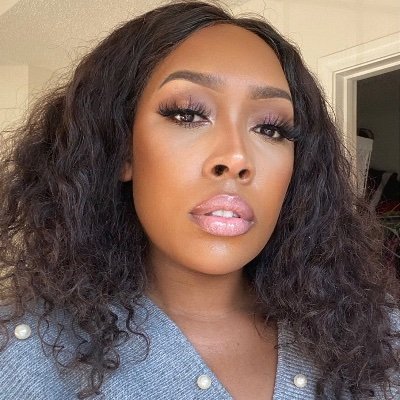 Empresita's profile picture. MUA/Mommy