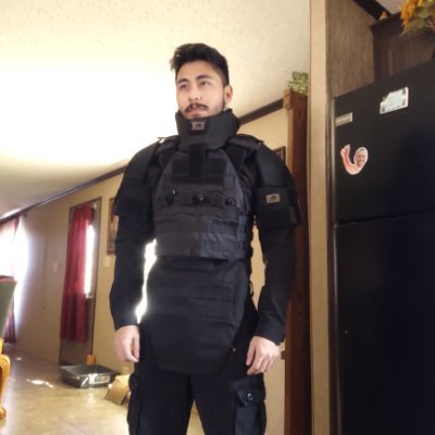 herro my name is Ricardo some of my friends call me ricky. I make gaming videos on youtube which idk why but there it is