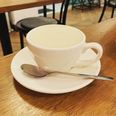 birogoz's profile picture. 紅茶好き。韓国ドラマ好き。食べることが好き。音楽も好き。通訳や翻訳をしたり、日本語を教えたり。