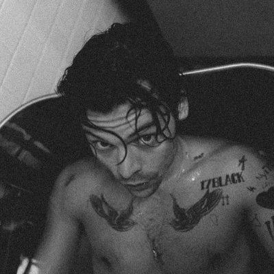 people who met harry talking about harry and that's our favorite subject. I go away to accumulate quotes and come back. sugg in dm. turn on notifications.