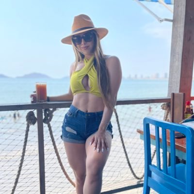 Torales Team. 27. Follow me on instragram: @melissaescval