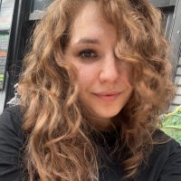 Sarah Bee (@sarahbeeatch) 's Twitter Profile