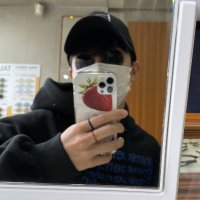 erika (@yutagos) 's Twitter Profile