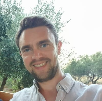 cmbcalum's profile picture. Postdoctoral Researcher @EdinburghUni. Developing liquid crystal #lasers.
Science | Health & Fitness | Outdoors