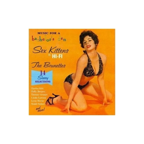 alittlebrowndog's profile picture. Bloggess and lover of vintage pinup girls who is shacked up with 3 crazy dogs with Huge Ears -    Pepper, Charlie and TJ Hooker.