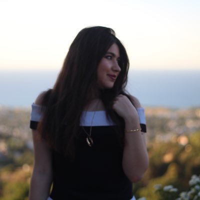 ArezouFnia's profile picture. Pharm.D