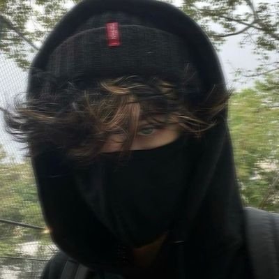 CarlosG09431473's profile picture. eres un mamá vergas