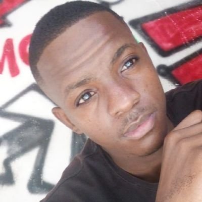 Helioheadway's profile picture. Faça valer a pena, as oportunidades não voltam.