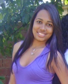 '' Não deixe que nada se passe inutilmente... mas deixe sempre as coisas inúteis passar.''   | MSN: vivi-morena2008@hotmail.com